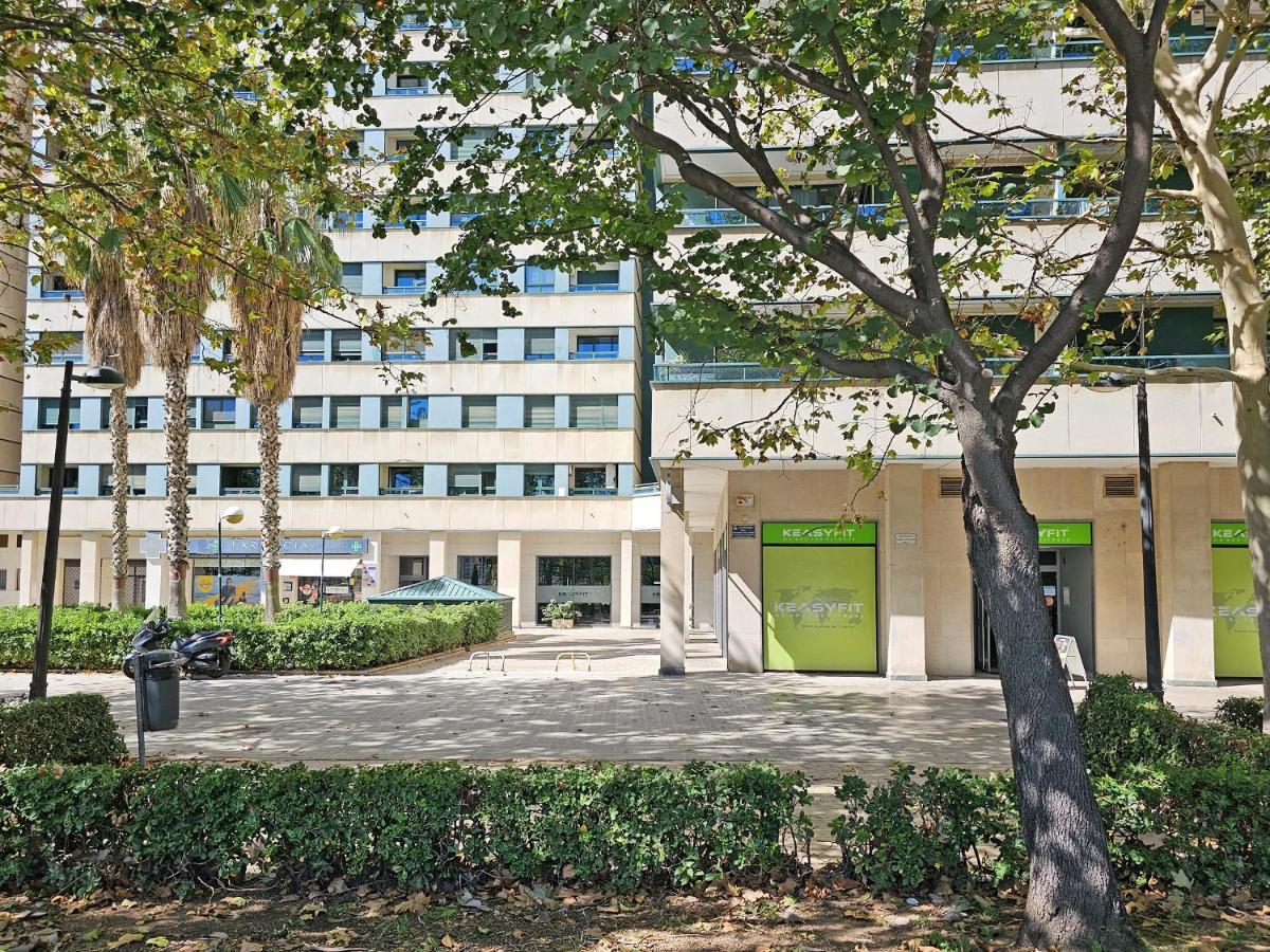 Apartamentos Las Ciencias A Βαλένθια Εξωτερικό φωτογραφία