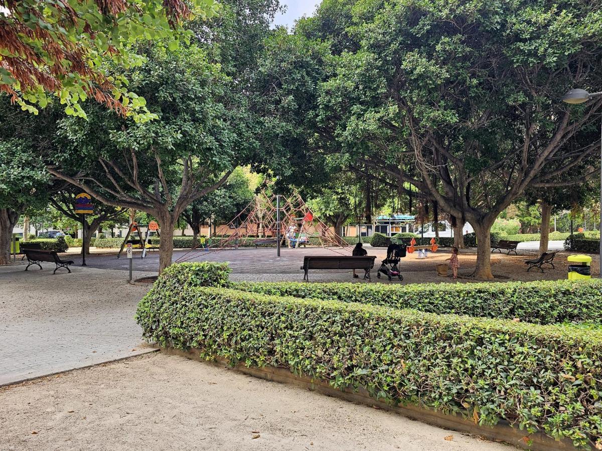 Apartamentos Las Ciencias A Βαλένθια Εξωτερικό φωτογραφία