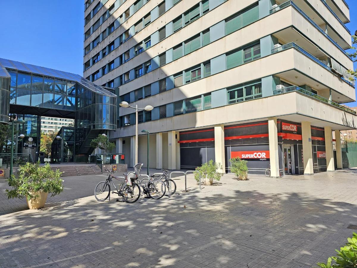 Apartamentos Las Ciencias A Βαλένθια Εξωτερικό φωτογραφία